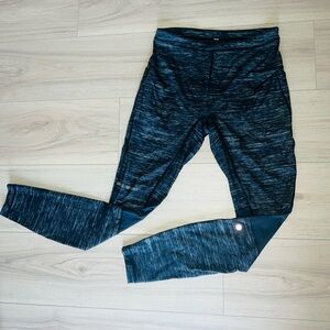 Super Rare Lululemon Leggings Gray Faded Stripe Mesh Back Leggings - Size M